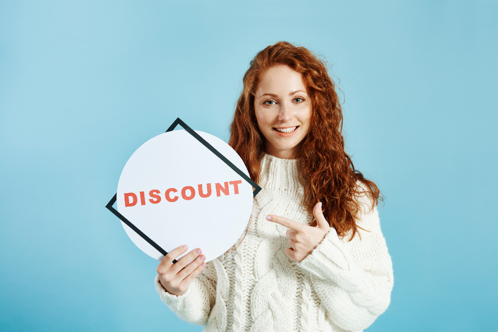 Smiling-girl-discount-banner